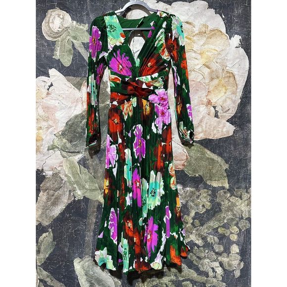 New Anthropologie By Anthropologie Pleated V-Neck Dress Size 0 - Picture 4 of 7